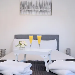  Apartment Orange Belgrave Mansions